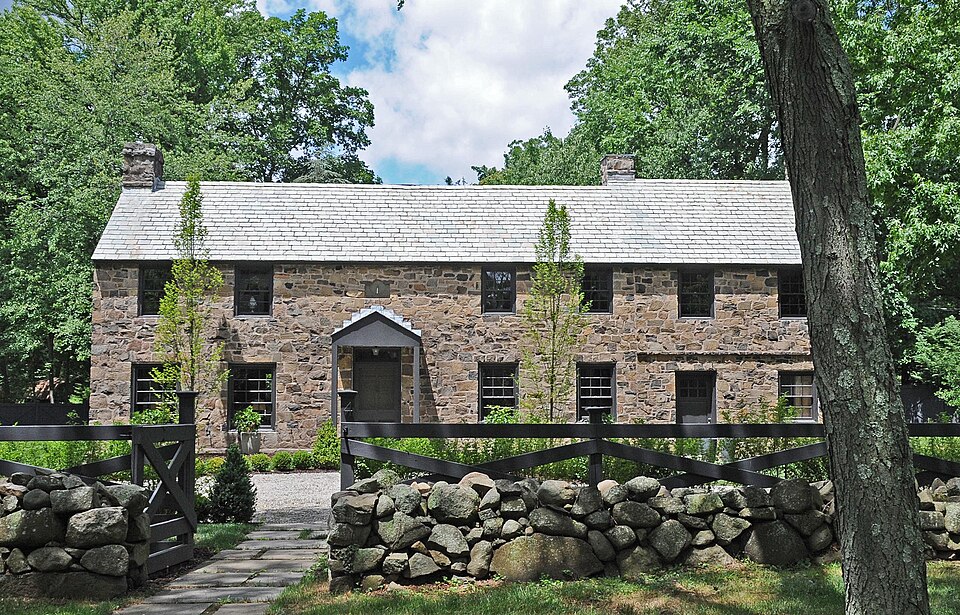 Photograph of Washington Spring Road-Woods Road Historic District