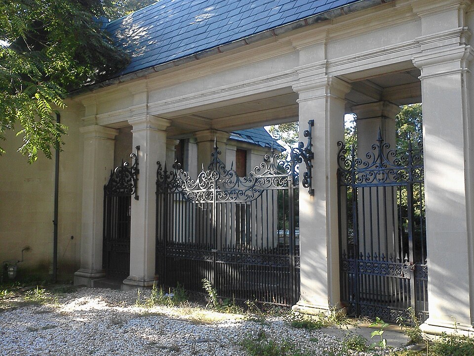 Photograph of Mackay Estate Gate Lodge