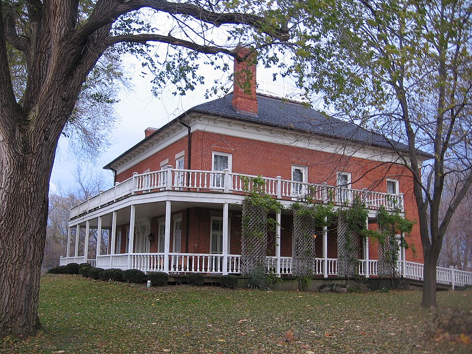Photograph of Van Horn Mansion