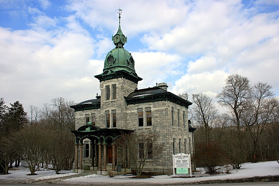 Photograph of Akin Free Library