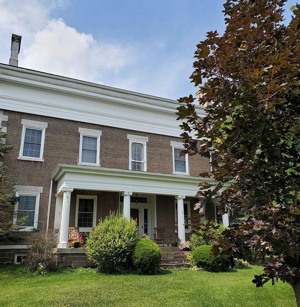 Photograph of Dr. Henry Spence Cobblestone Farmhouse and Barn Complex