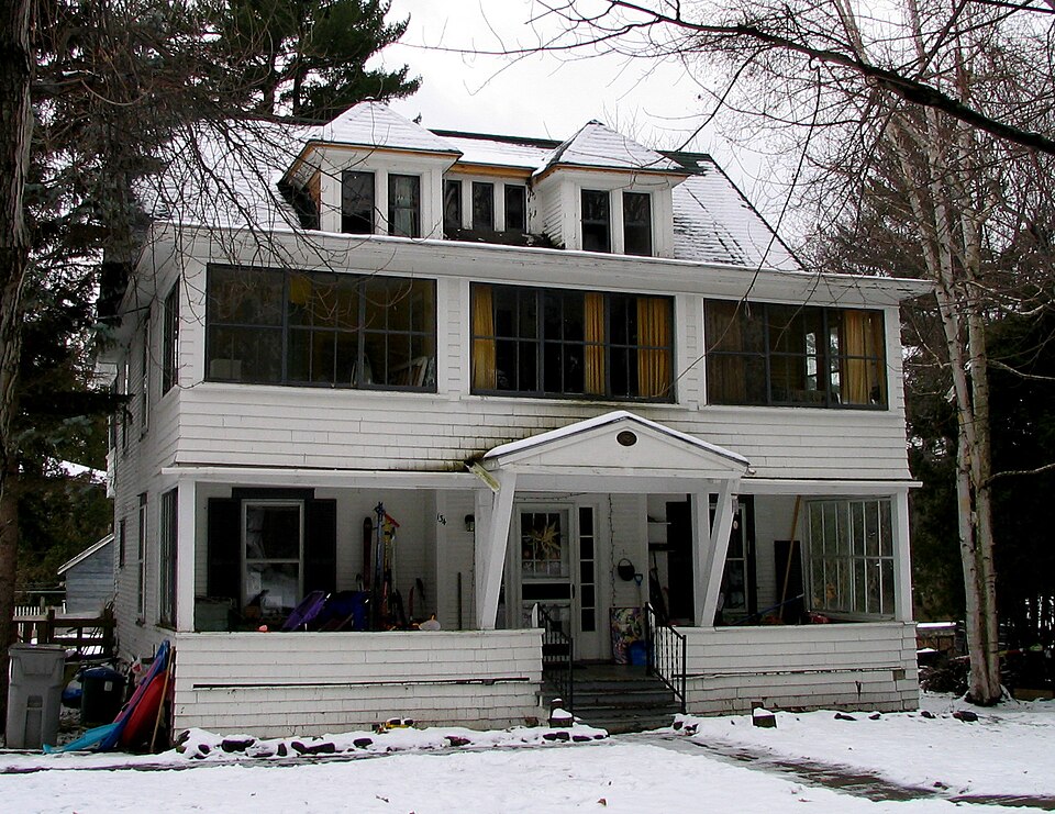 Photograph of Walker Cottage