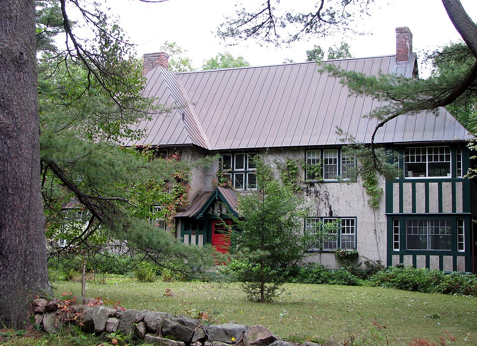 Photograph of Peyton Clark Cottage