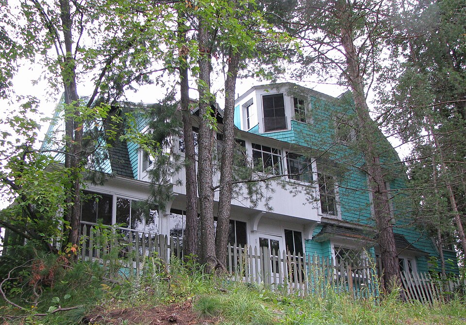 Photograph of Coulter Cottage