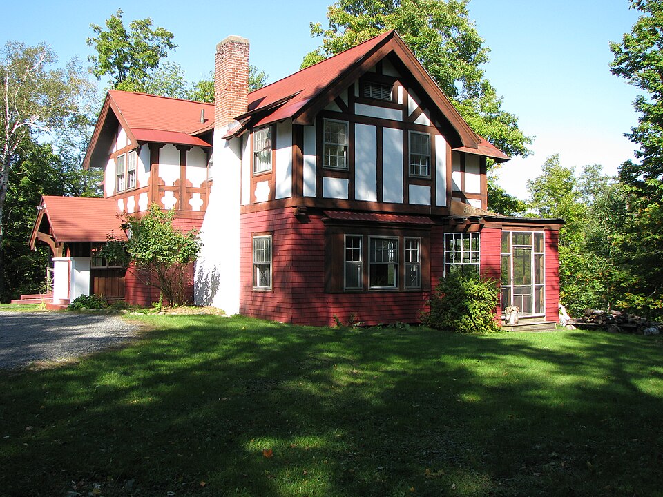 Photograph of Sloan Cottage