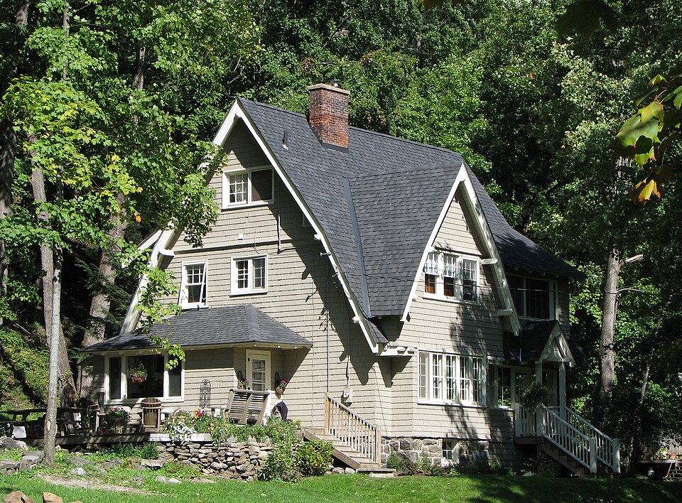 Photograph of Pomeroy Cottage