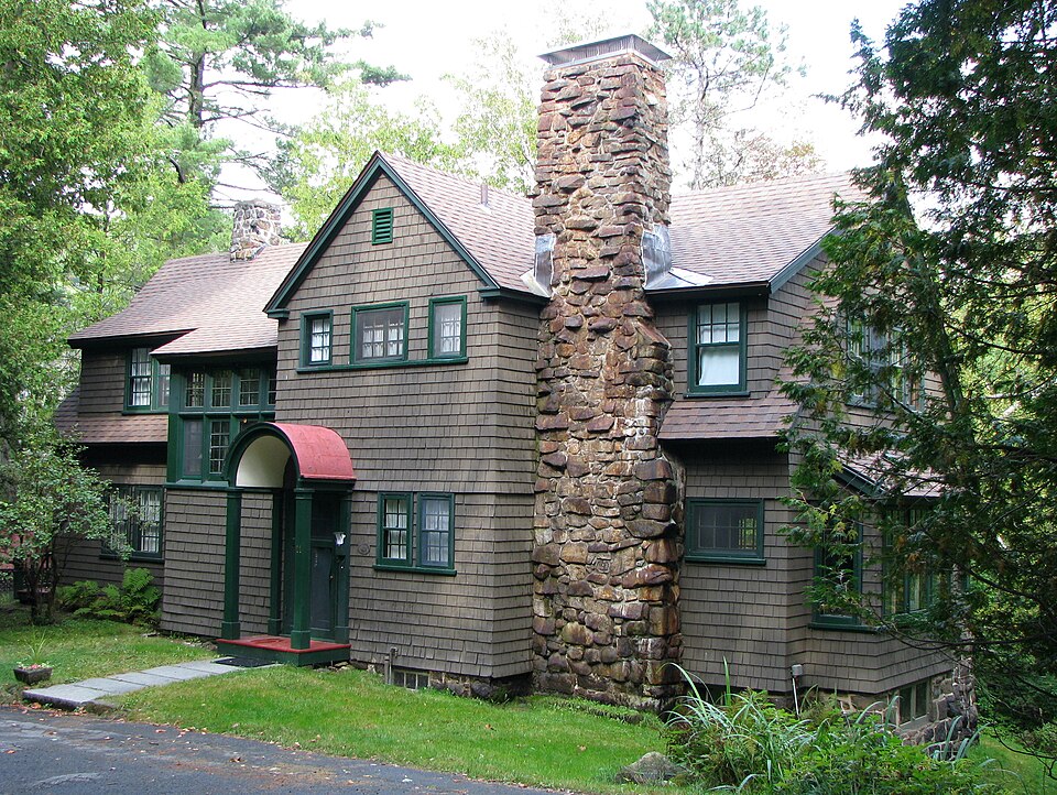 Photograph of Dr. A. H. Allen Cottage