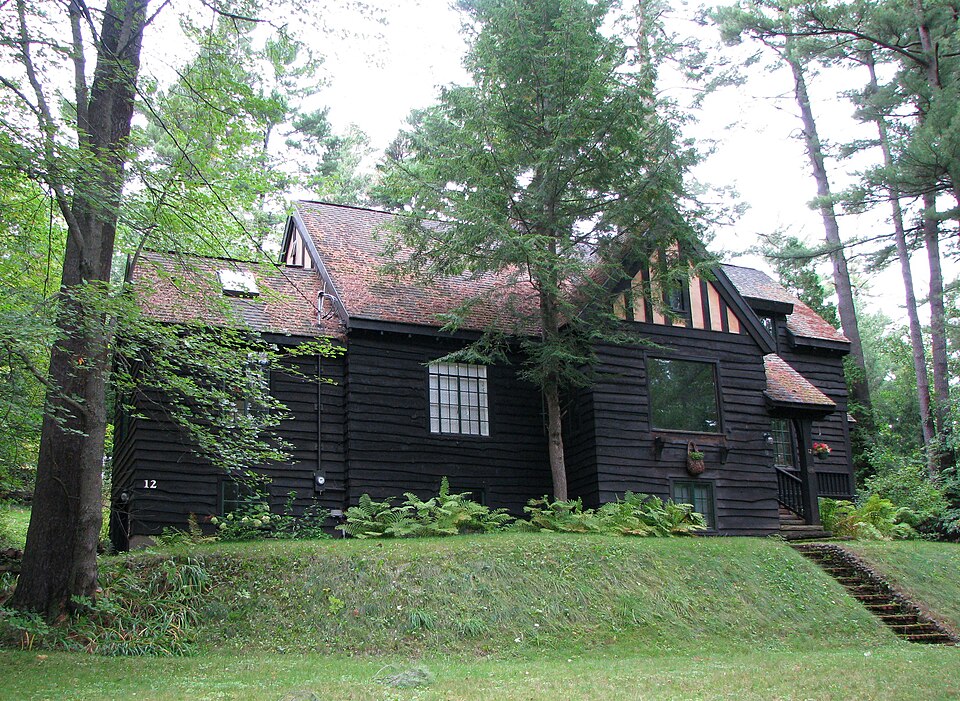 Photograph of Dr. Henry Leetch House