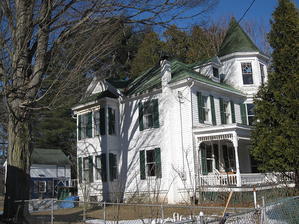 Photograph of Ellery Calkins House