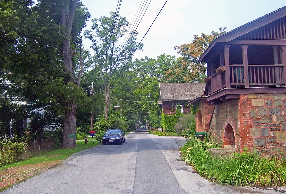 Photograph of Vanderbilt Lane Historic District