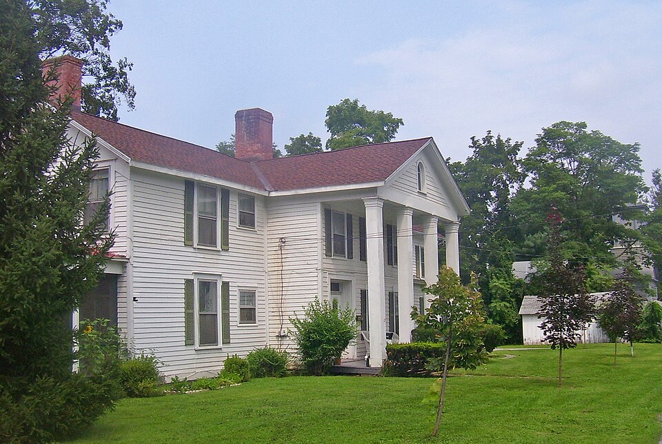 Photograph of Main Street-Albertson Street-Park Place Historic District