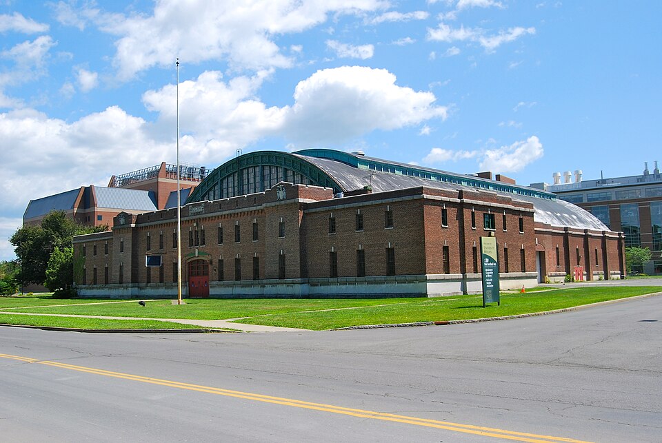 Photograph of New Scotland Avenue (Troop B) Armory