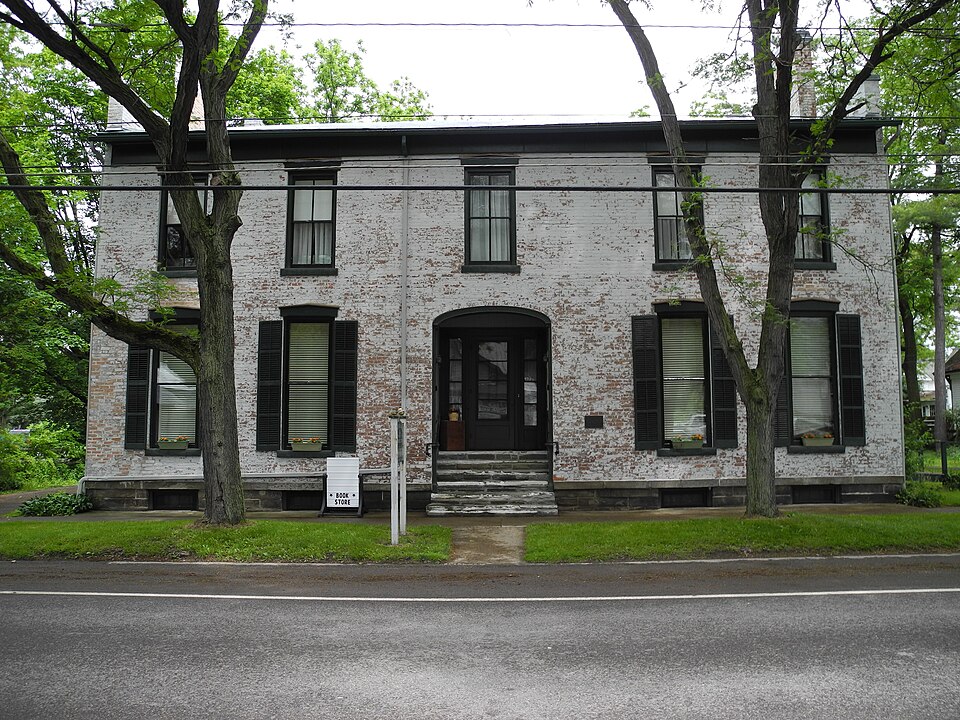 Photograph of Brick Tavern Stand