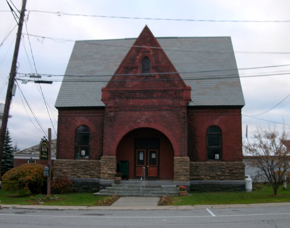 Photograph of Sherman Free Library