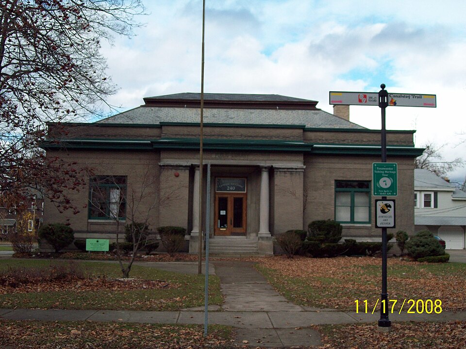 Photograph of Carnegie Library