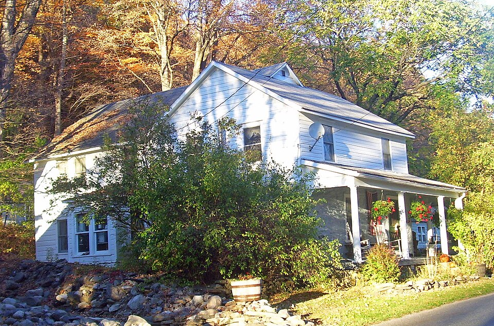 Photograph of Krom Stone House at 45 Upper Whitfield Road