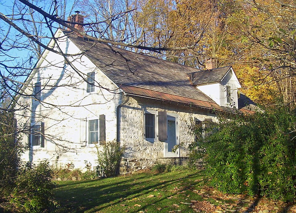 Photograph of Ephriam DuPuy Stone House