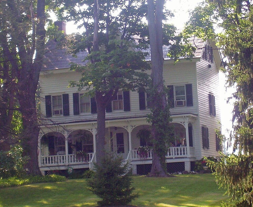 Photograph of Walter Hand House
