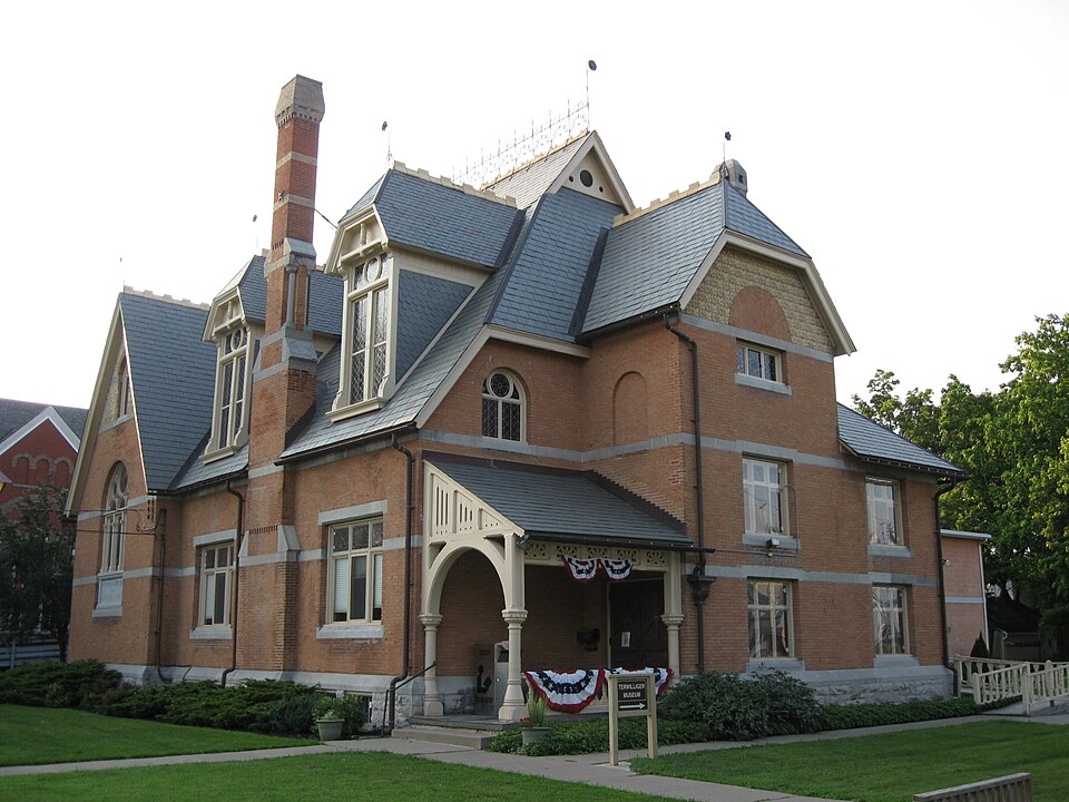 Photograph of Waterloo Library