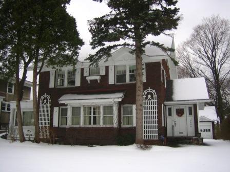 Photograph of Poehlman House