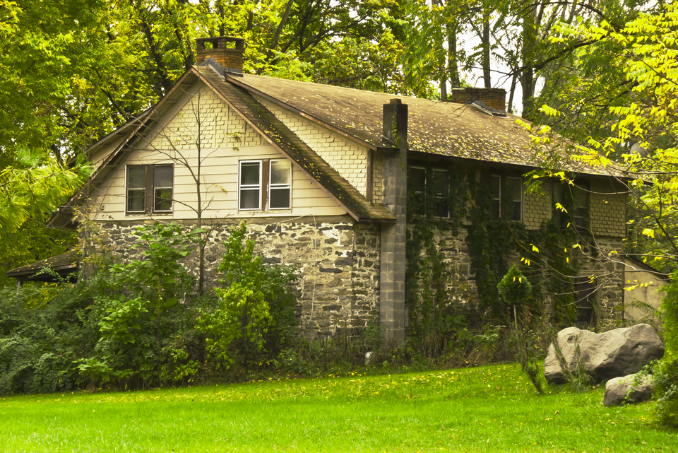 Photograph of Schoonmaker Stone House and Farm