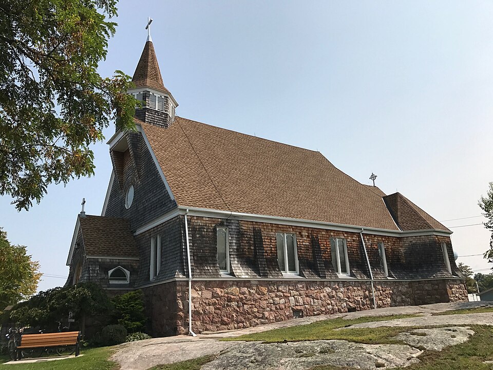 Photograph of Church of Saint Lawrence
