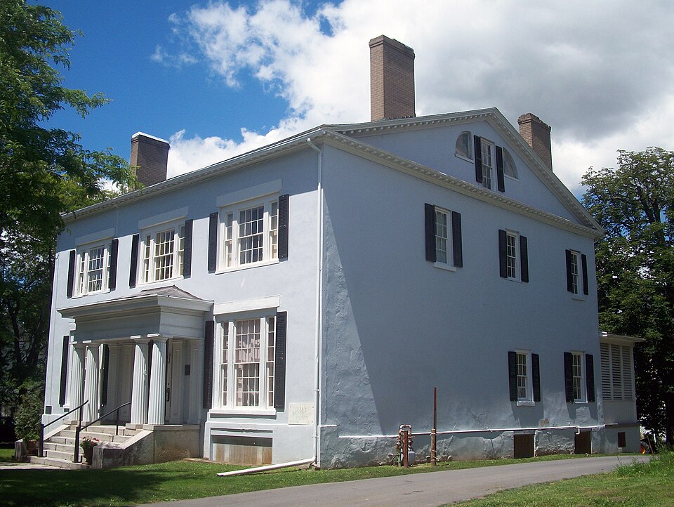 Photograph of Le Roy House and Union Free School