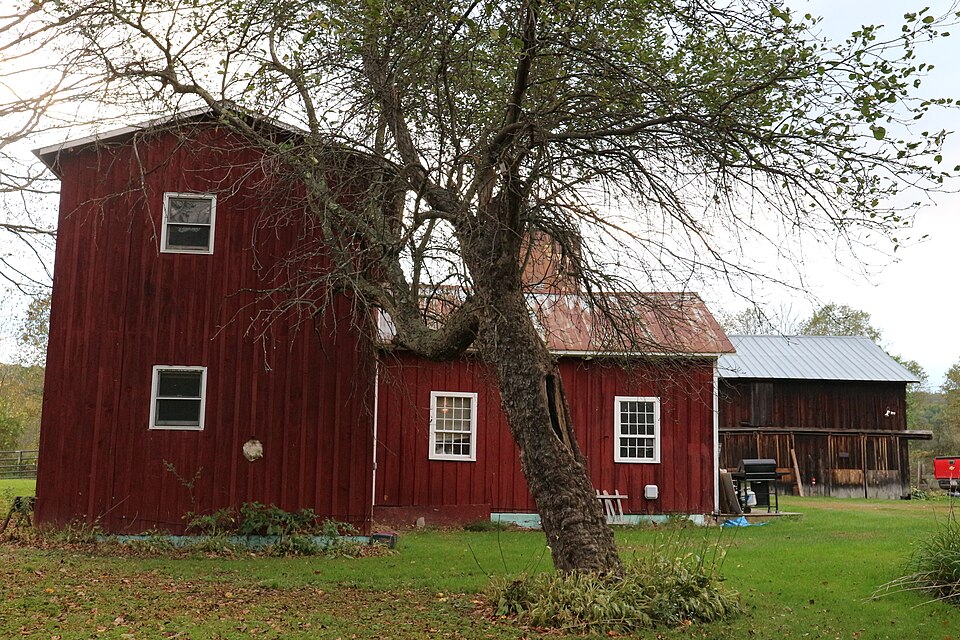 Photograph of Wade Farm