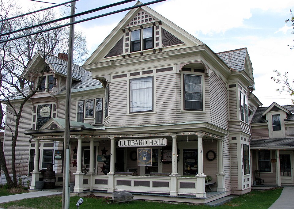 Photograph of Hubbard Hall