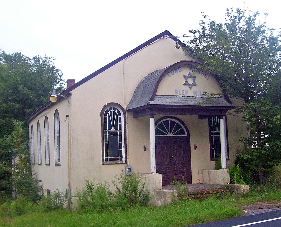Photograph of Anshei Glen Wild Synagogue