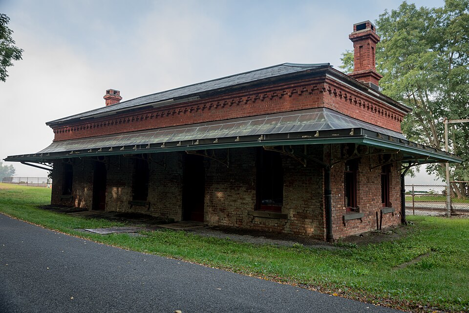 Photograph of Stuyvesant Railroad Station
