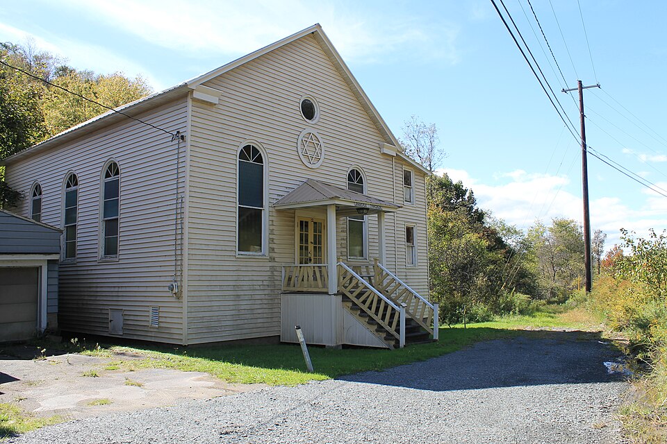 Photograph of Tefereth Israel Anshei Parksville Synagogue
