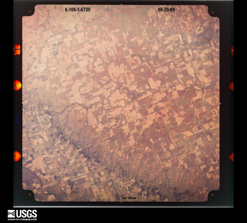 U.S. Geological Survey aerial photograph, 1969-09-29, scale 1:122811