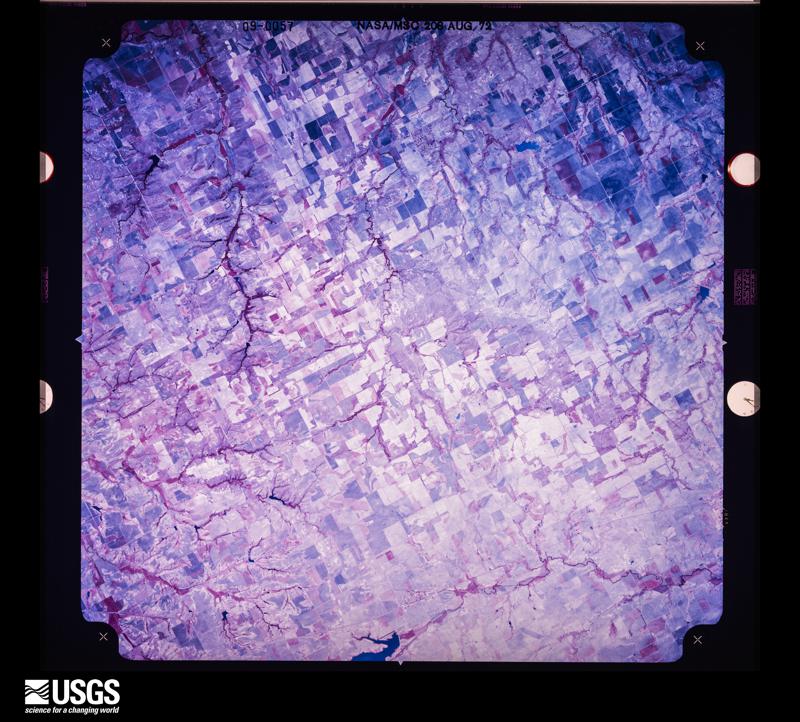 U.S. Geological Survey aerial photograph, 1972-08-19, scale 1:122652