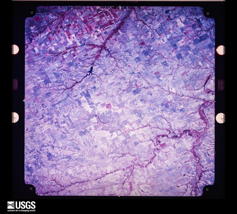 U.S. Geological Survey aerial photograph, 1972-08-19, scale 1:122652