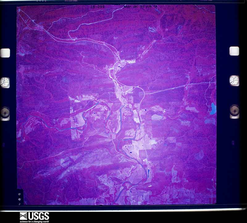 U.S. Geological Survey aerial photograph, 1975-06-12, scale 1:58000