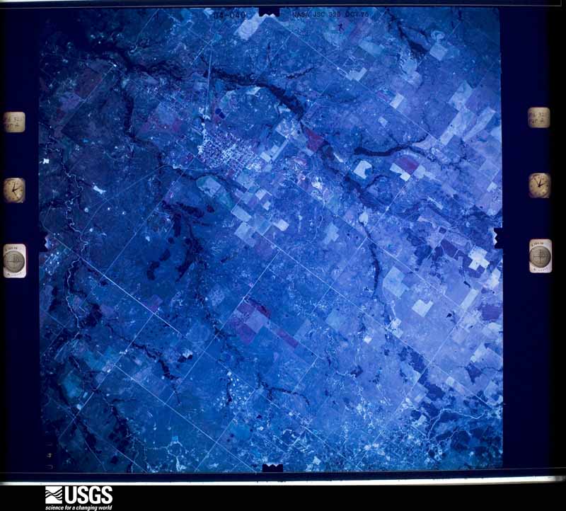 U.S. Geological Survey aerial photograph, 1975-10-09, scale 1:55000
