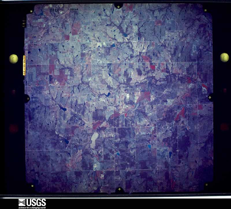 U.S. Geological Survey aerial photograph, 1982-03-07, scale 1:64000