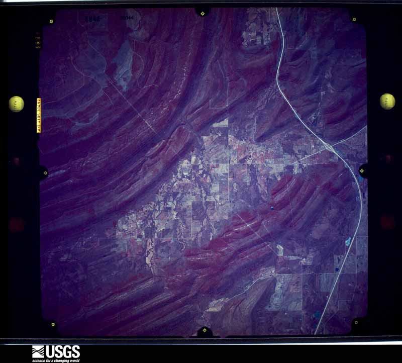U.S. Geological Survey aerial photograph, 1982-03-07, scale 1:64000