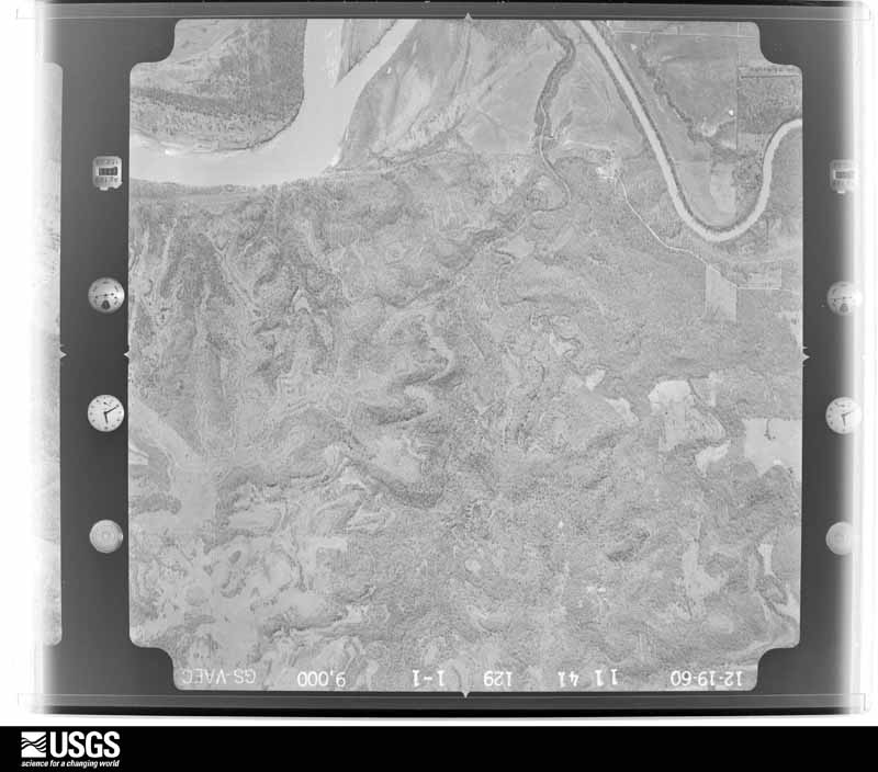 U.S. Geological Survey aerial photograph, 1960-12-19, scale 1:18000