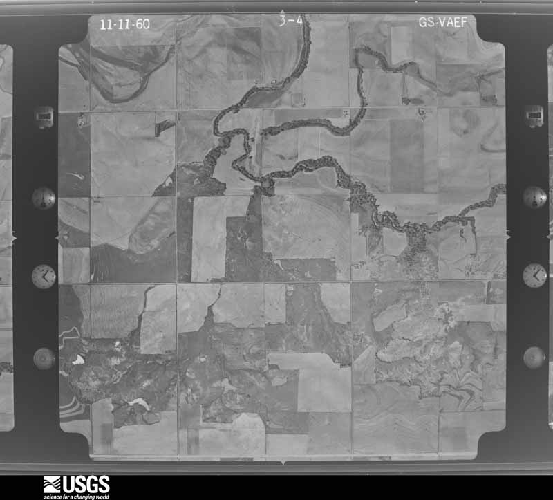 U.S. Geological Survey aerial photograph, 1960-11-11, scale 1:18000