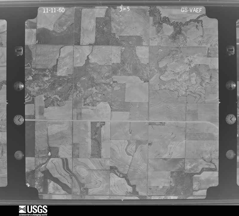 U.S. Geological Survey aerial photograph, 1960-11-11, scale 1:18000