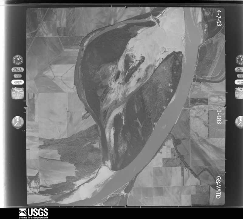 U.S. Geological Survey aerial photograph, 1963-04-07, scale 1:18000