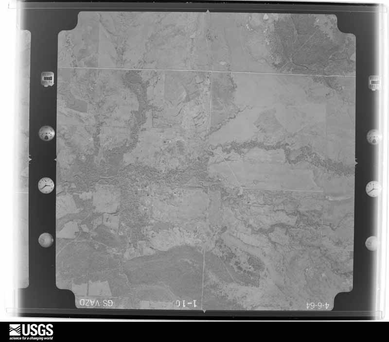 U.S. Geological Survey aerial photograph, 1964-04-06, scale 1:18000