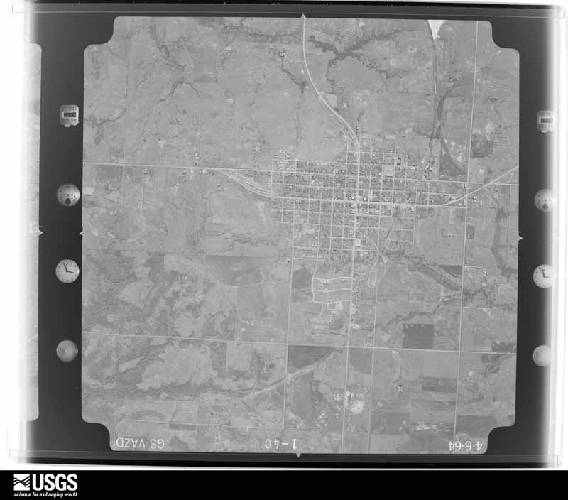 U.S. Geological Survey aerial photograph, 1964-04-06, scale 1:18000