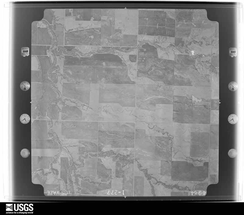 U.S. Geological Survey aerial photograph, 1964-04-09, scale 1:18000