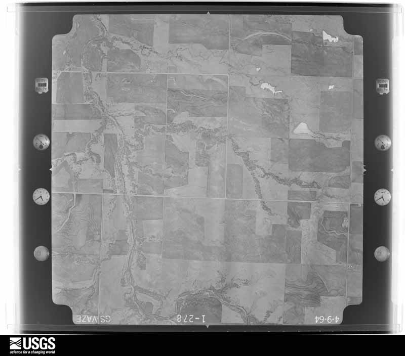 U.S. Geological Survey aerial photograph, 1964-04-09, scale 1:18000
