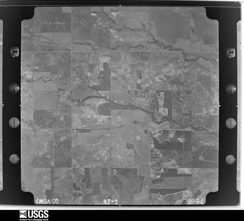 U.S. Geological Survey aerial photograph, 1968-02-05, scale 1:18000