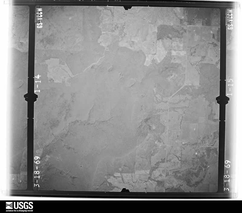 U.S. Geological Survey aerial photograph, 1969-03-18, scale 1:22000