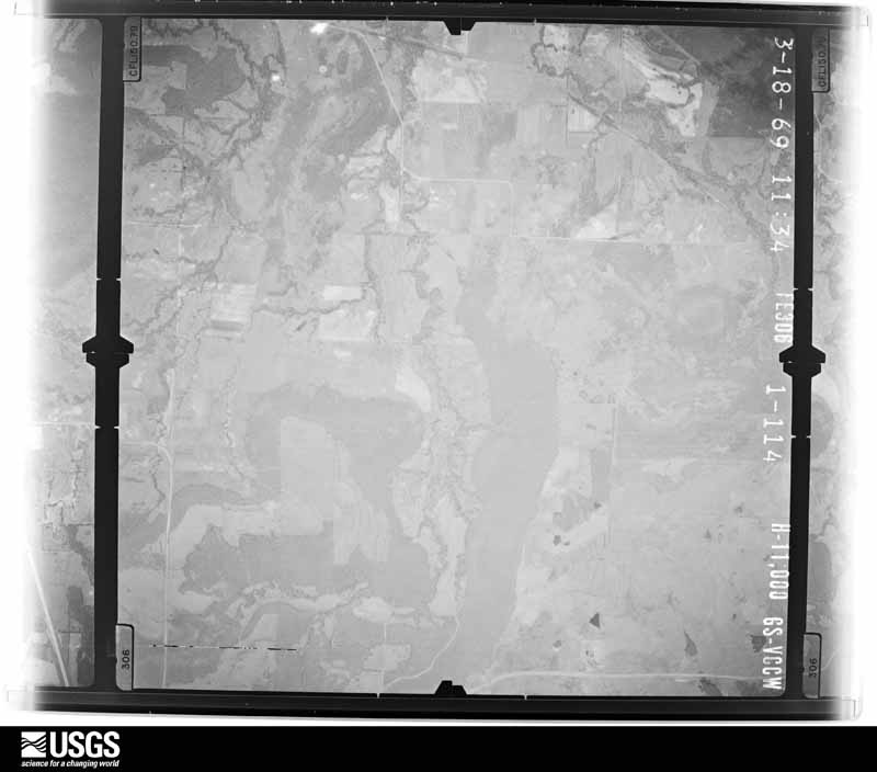 U.S. Geological Survey aerial photograph, 1969-03-18, scale 1:22000